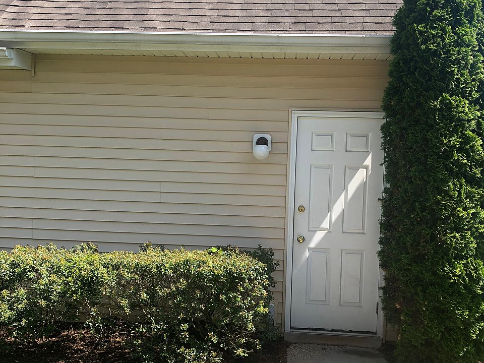 Detached Garage 