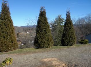 64 Connies Way, Clyde, NC 28721