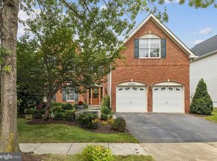 43534 Hyland Hills St, Chantilly, VA 20152