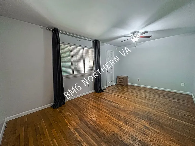 3816B Steppes Ct — Photo 24
