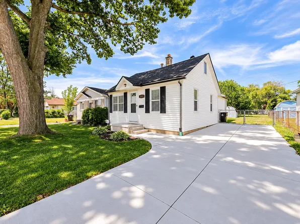 27819 Lasslett St, Roseville, MI 48066