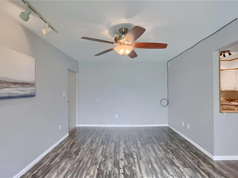 1200 College Park Dr #2 — Photo 4
