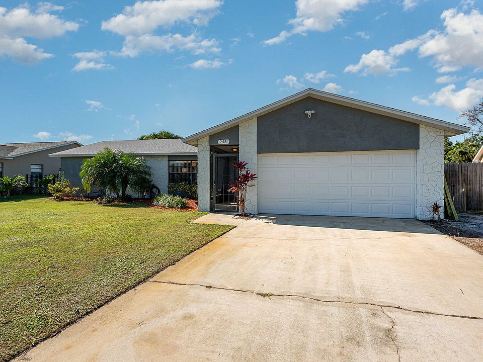 1st image of 245 Cinnamon Lake Cir