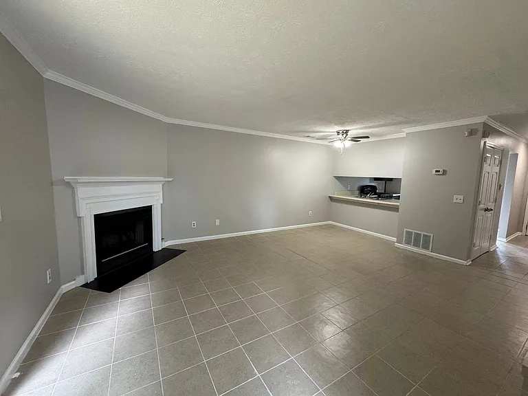 3508 Ashley Station Dr SW — Photo 3