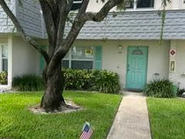 420 Dove Ln #38, Satellite Beach, FL 32937