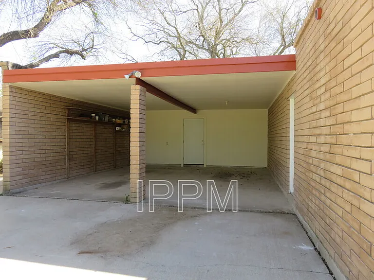 5108 Manana Cir — Photo 45