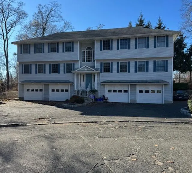 87 Pierce St #87 — Photo 1