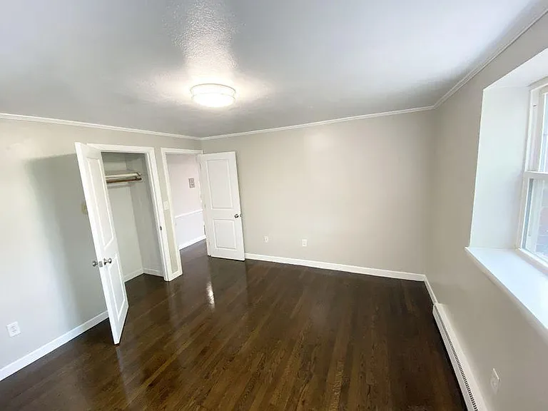 520 Talbot Ave #8 — Photo 8