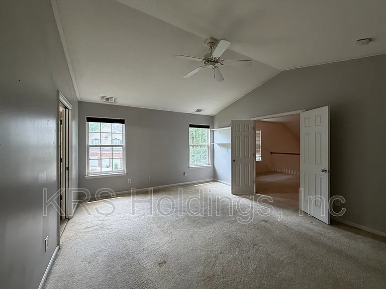 1409 Pandoria Ct — Photo 10