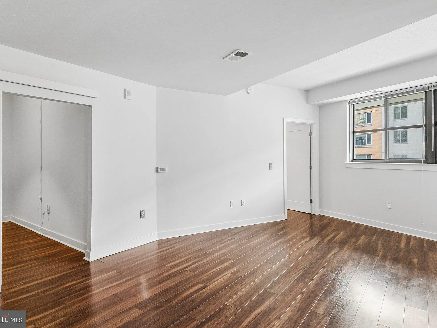 460 New York Ave NW — Photo 4
