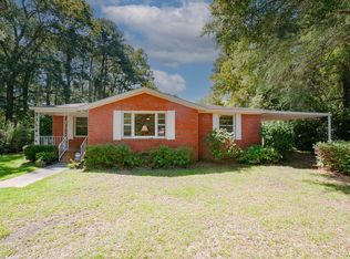 1105 Hood Ave, Fayetteville, NC 28301
