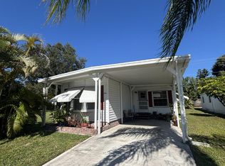 4 Cozumel Ln, Port St Lucie, FL 34952