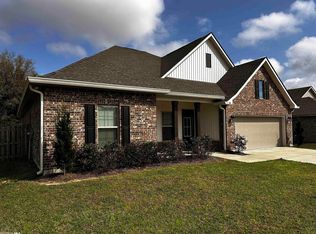 548 Crackwillow Ave, Fairhope, AL 36532