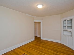 242 Fort Pleasant Ave APT 2L, Springfield, MA 01108