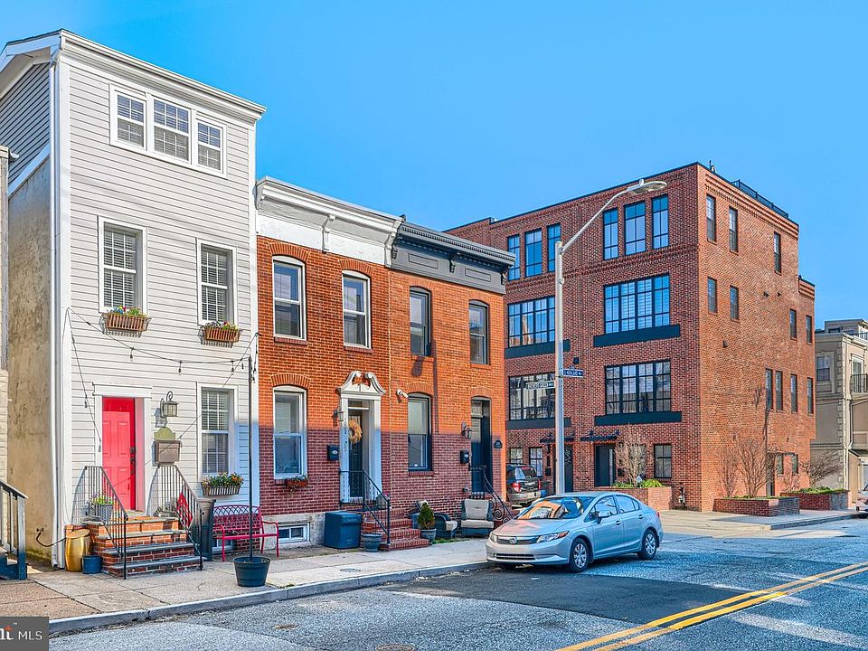 1st image of 1201 S Highland Ave