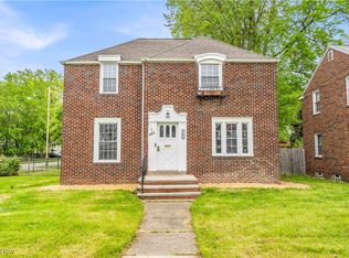 563 E 260th St, Euclid, OH 44132