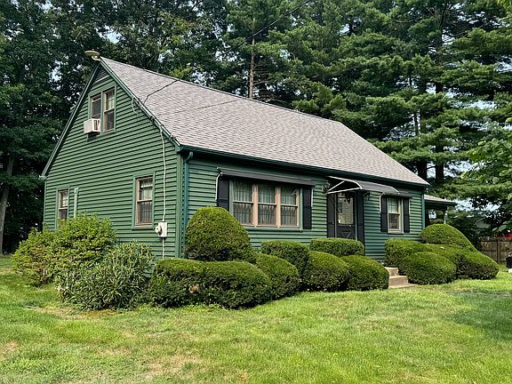 2nd image of 293 Birch Bluffs Dr