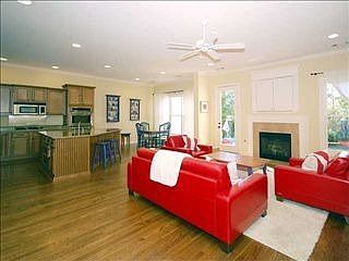 5th image of 1654 Laurel Knoll Cir