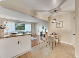 3054 Bona St APT A, Oakland, CA