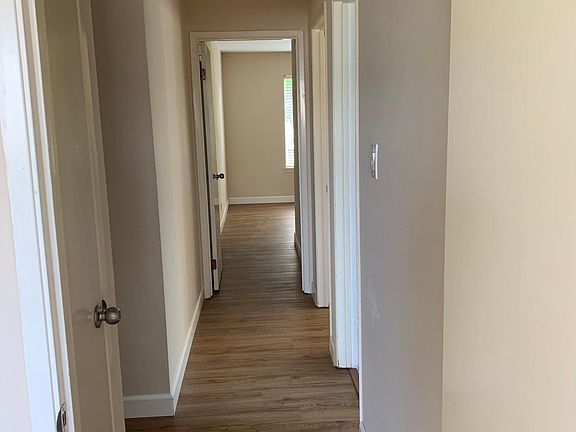 2nd image of 3029 Tulare Dr