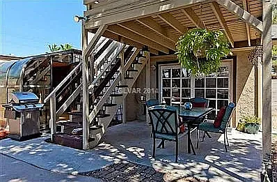 8237 Stapleton Ave — Photo 30