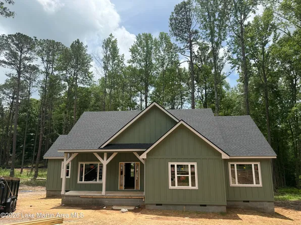 31 Menowa Dr, Dadeville, AL 36853