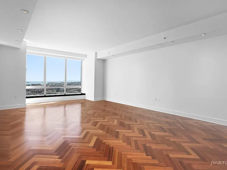 765 Market St #33H — Photo 4