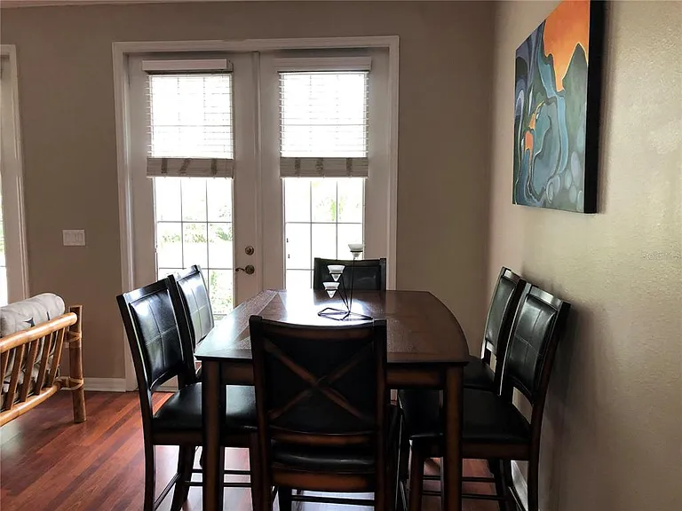 656 Pinebranch Cir — Photo 10