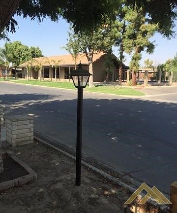 3rd image of 700 S South Shafter Ave #9