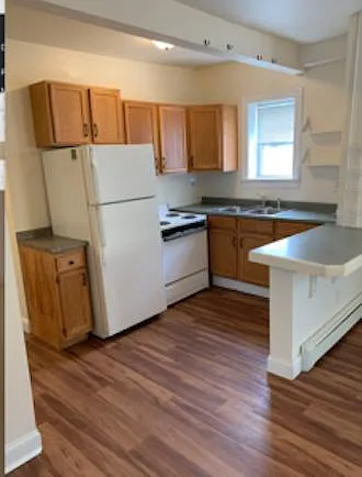 3 bed, $3,600 — Photo 2