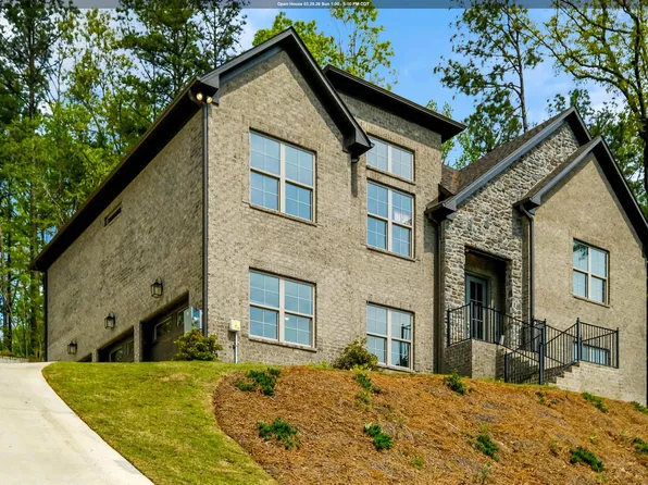 2121 Grey Oaks Ter, Pelham, AL 35124
