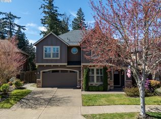 16023 Moss Lake Way, Oregon City, OR 97045