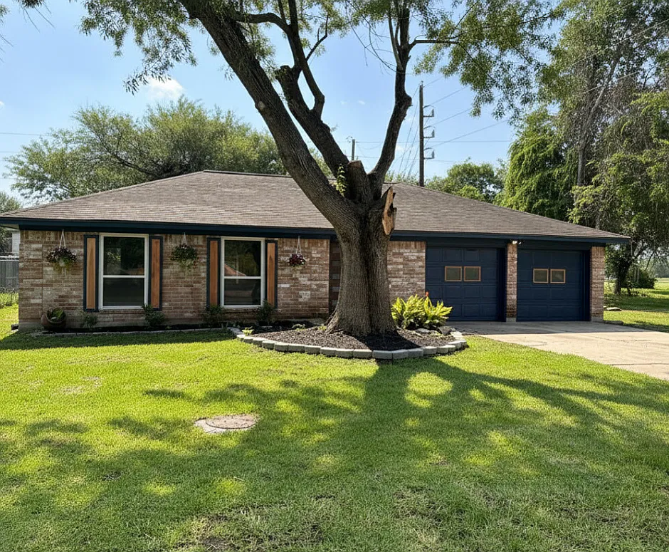 3 bed, 1663 sqft, $2,200 — Photo 2