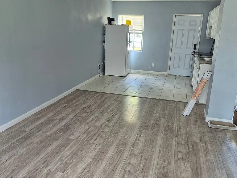 3408 E Dr Martin Luther King Jr Blvd #4 — Photo 6