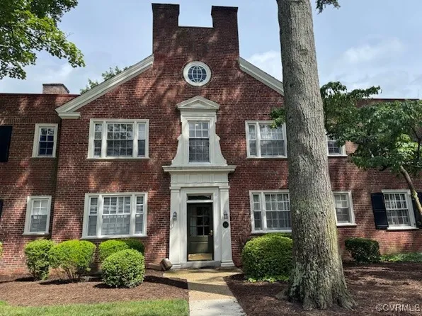 19 W Locke Ln Unit 1, Richmond, VA 23226