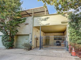 918 Kipling St, Houston, TX 77006