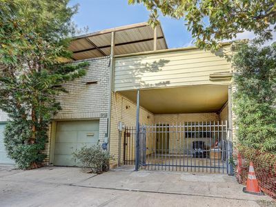 918 Kipling St, Houston, TX, 77006