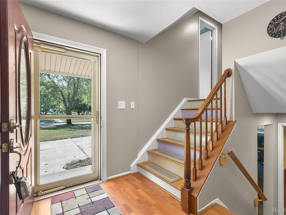 8522 Hampton Rd, photo 4