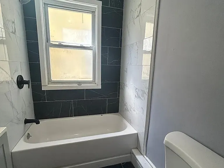 22 N 19th St #2F — Photo 8