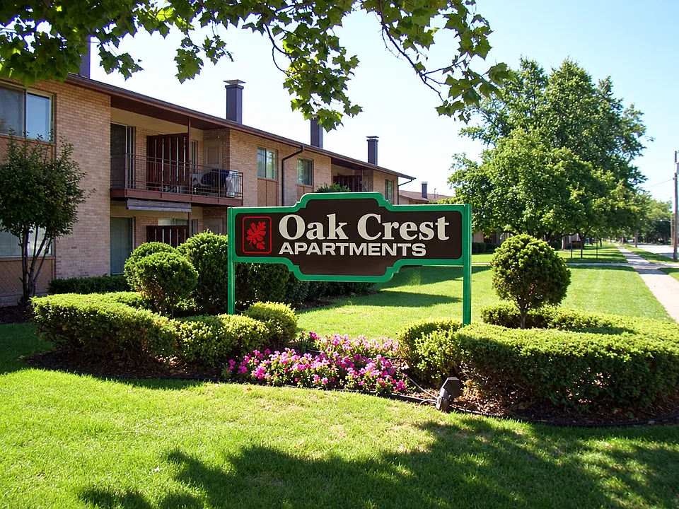 Oak Crest