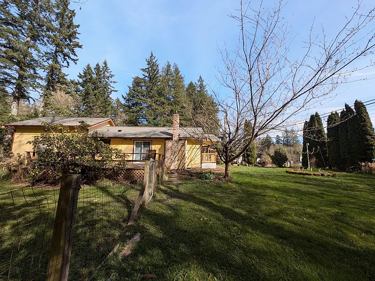 1580 Saddle Club Rd SE — Photo 3