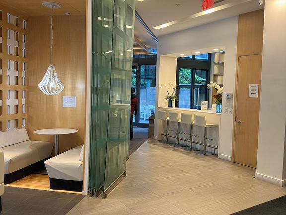 3rd image of 45 Charles St E #2011