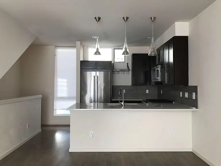 11219 Greenwood Ave N #C — Photo 15
