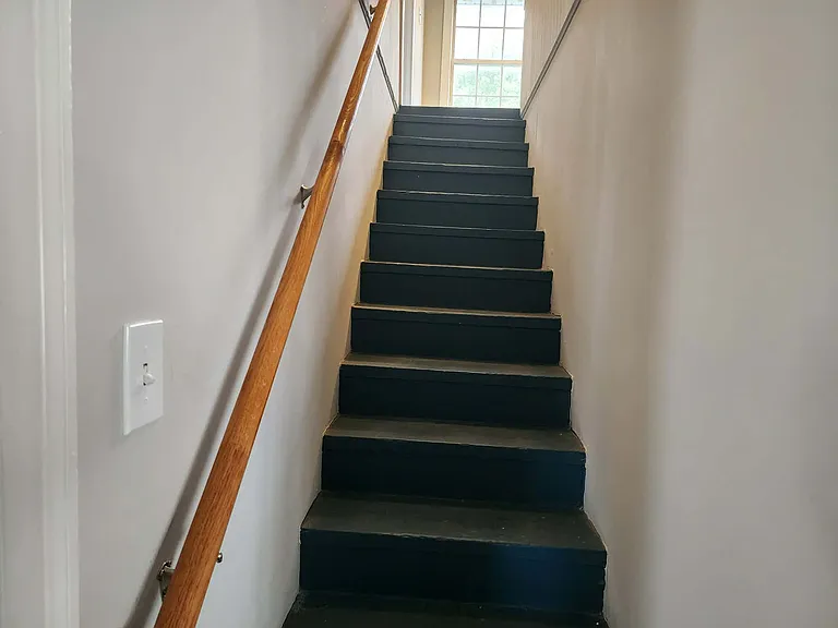 104 Lowe St — Photo 10