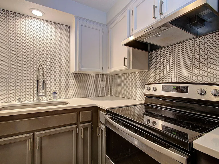 607 SE 121st Ave #39 — Photo 9