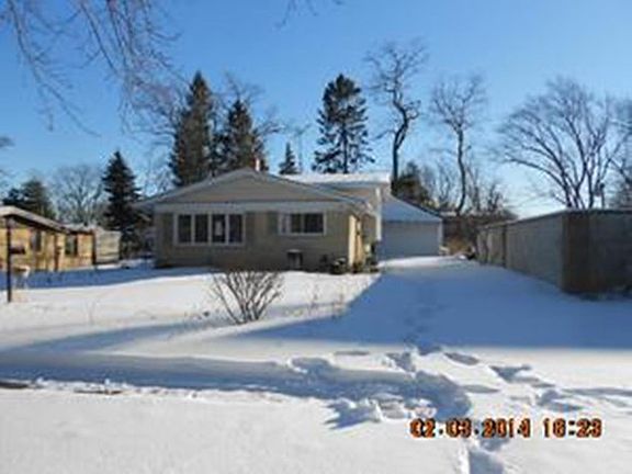 2nd image of 123 Beech Ave