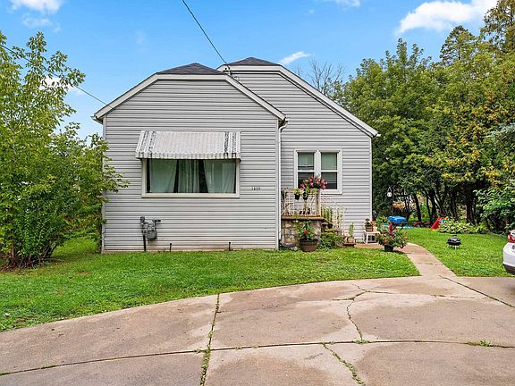 2nd image of 1409 Eliza St