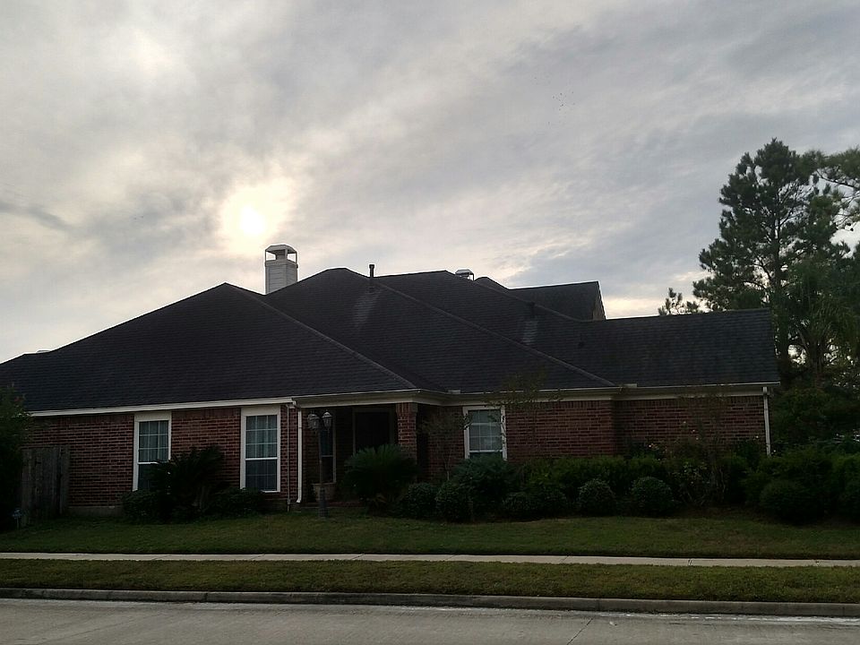2nd image of 599 6th St SW