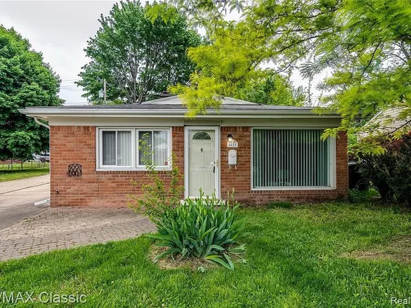 8821 Rackham St, Taylor, MI 48180