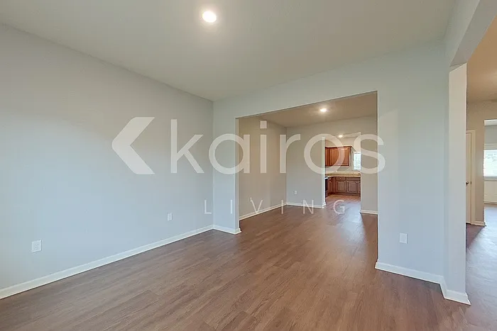 1111 Freedom Pkwy — Photo 7